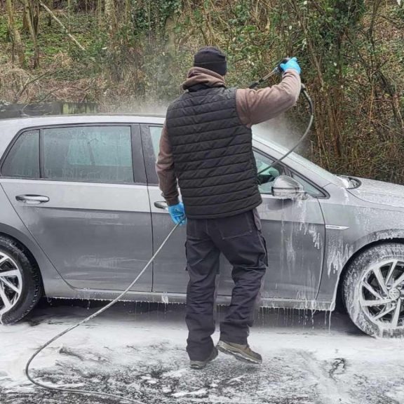 mobile car valeting swindon / mobile car detaling swindon